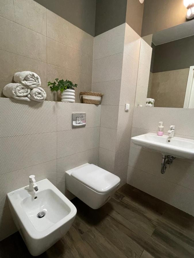 Apartamenty Warszawa Centrum Wlodarzewska 30 Exteriör bild