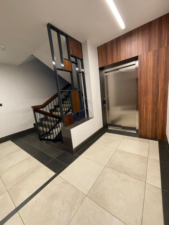 Apartamenty Warszawa Centrum Wlodarzewska 30 Exteriör bild