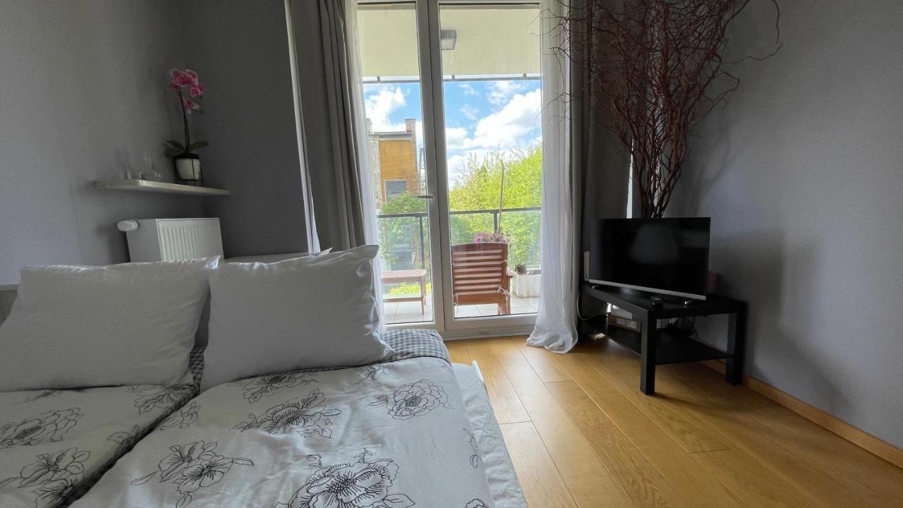 Apartamenty Warszawa Centrum Wlodarzewska 30 Exteriör bild